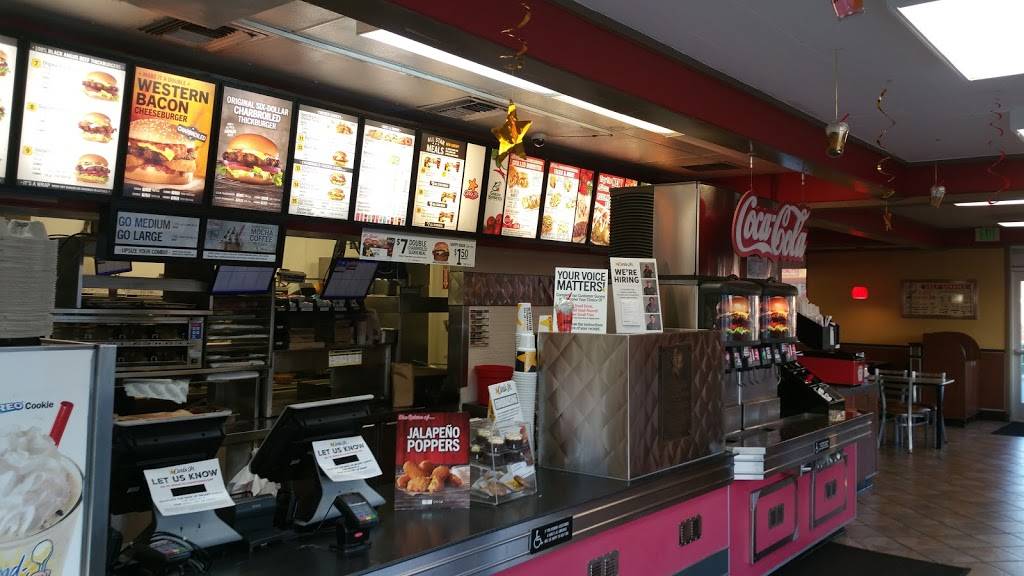 Carls Jr. | restaurant | 2710 del Amo Blvd, Lakewood, CA 90712, USA | 5624221463 OR +1 562-422-1463