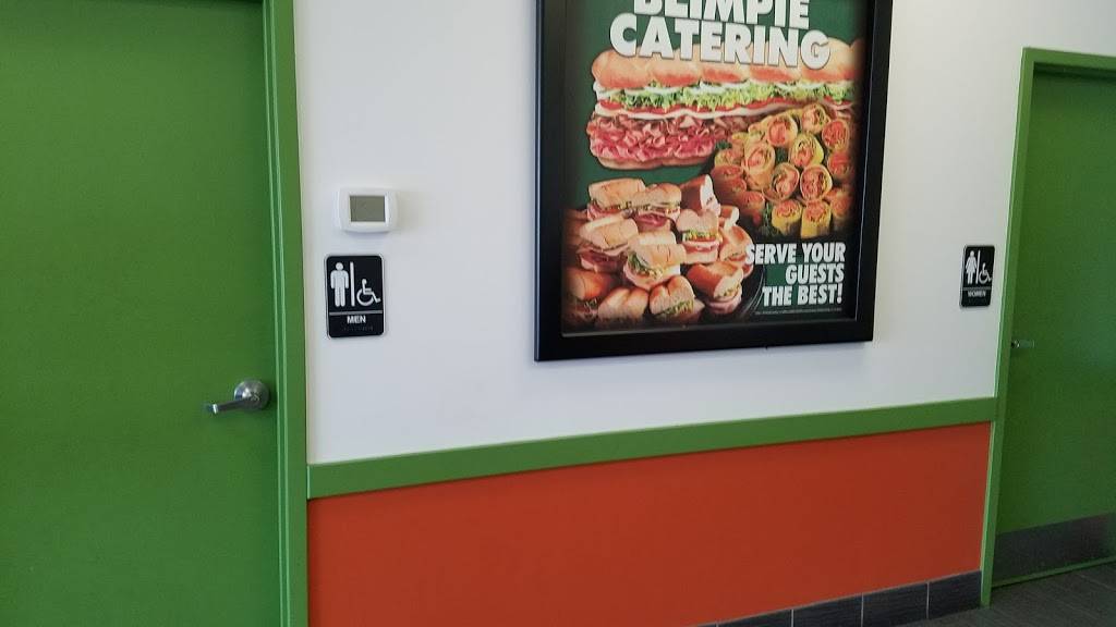 Blimpie | meal delivery | 1975 N Ankeny Blvd, Ankeny, IA 50023, USA | 5159656900 OR +1 515-965-6900