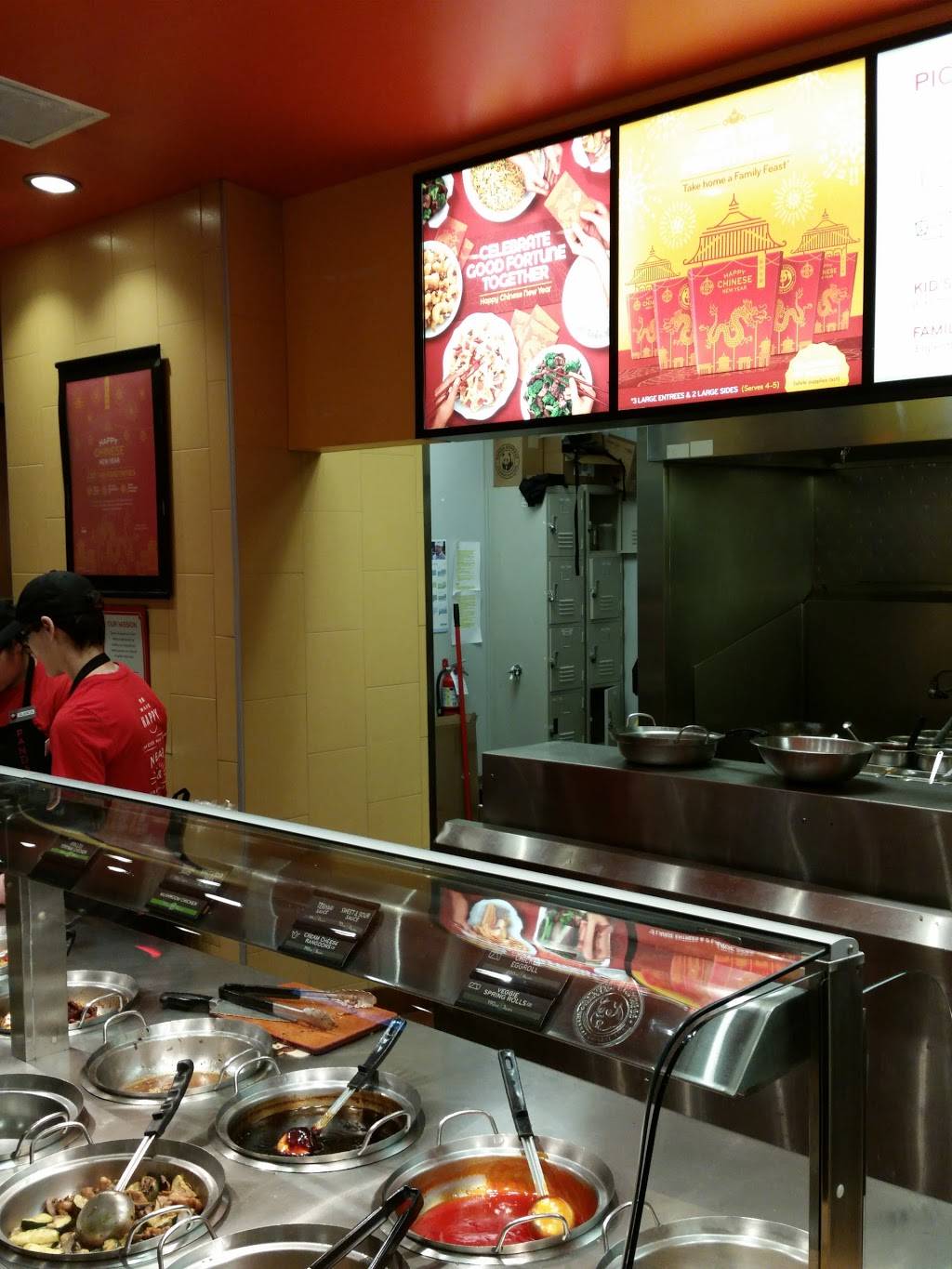 Panda Express | restaurant | 1920 S, SW Wanamaker Rd Suite 160, Topeka, KS 66604, USA | 7852285751 OR +1 785-228-5751