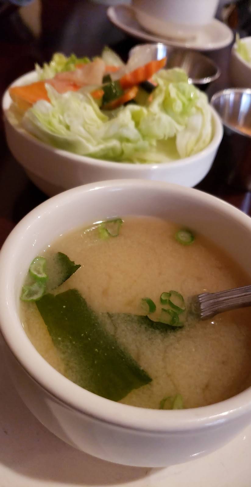 Jasmine Chinese Cuisine and Sushi | restaurant | 110 South St SE, Leesburg, VA 20175, USA | 7037372288 OR +1 703-737-2288