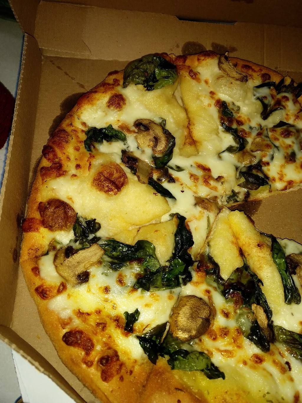 Dominos Pizza | meal delivery | 316 S Business, I-35, New Braunfels, TX 78130, USA | 8306295662 OR +1 830-629-5662