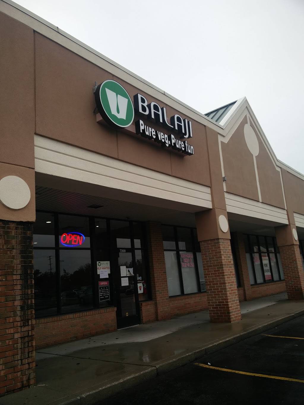 Balaji Pure Veg. Pure Fun | restaurant | 7209 N Canton Center Rd, Canton, MI 48187, USA | 7349274111 OR +1 734-927-4111