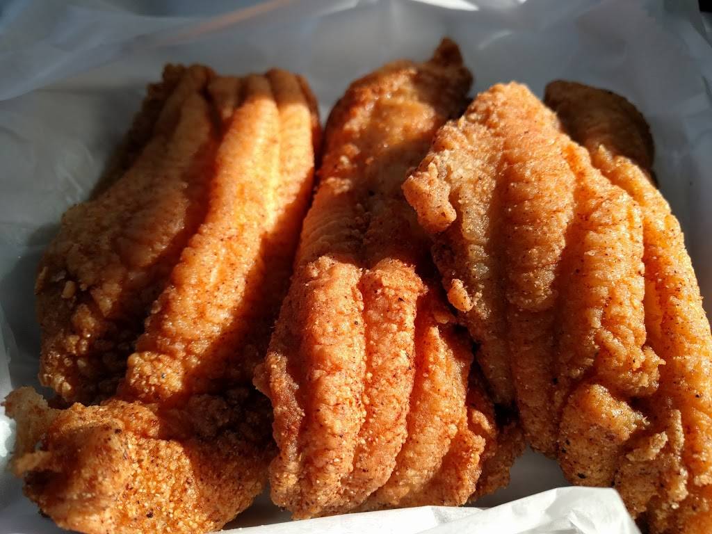 Paulas | restaurant | 746 E 233rd St, Bronx, NY 10466, USA | 7186551022 OR +1 718-655-1022