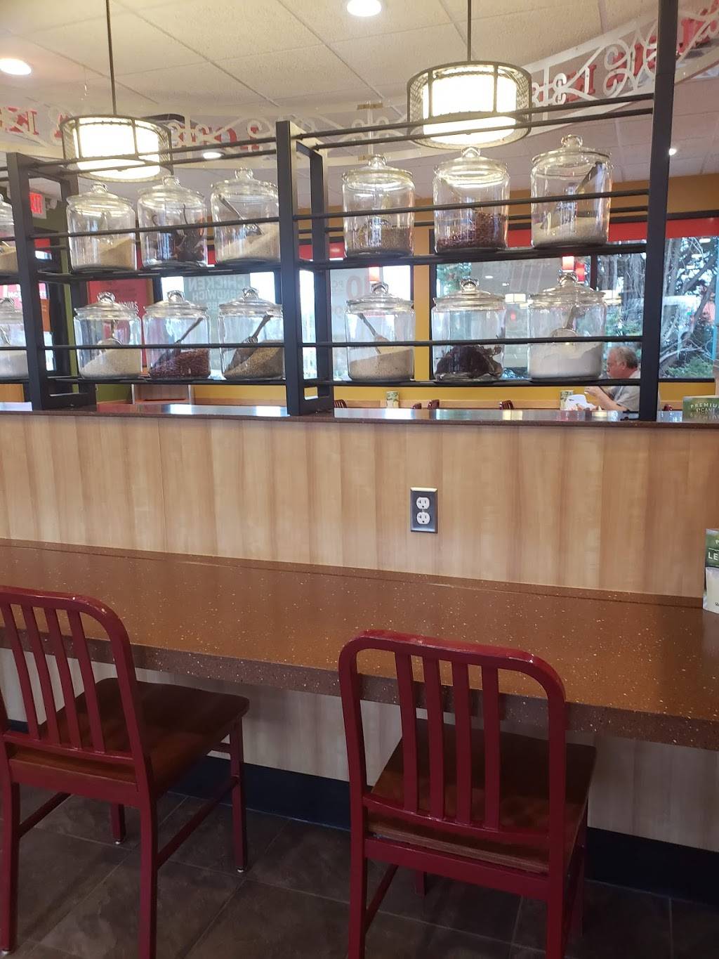 Popeyes Louisiana Kitchen | restaurant | 6241 Washington Blvd, Elkridge, MD 21075, USA | 4439241917 OR +1 443-924-1917