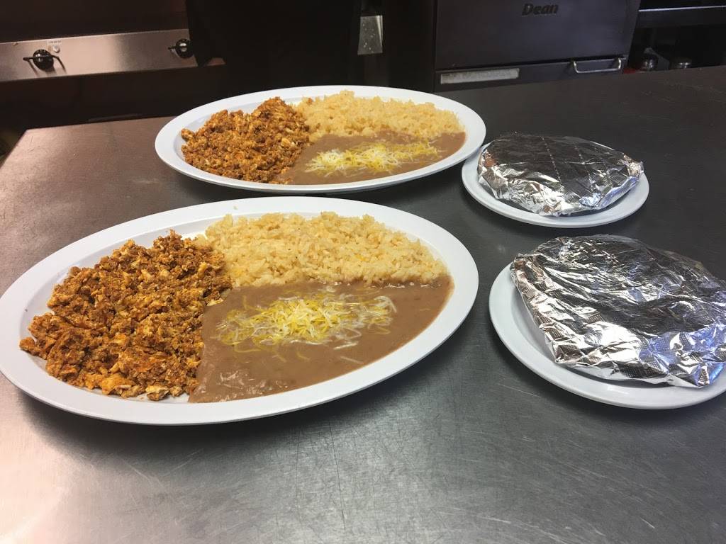 La Plaza Restaurant | restaurant | 11000 E Winner Rd, Independence, MO 64052, USA | 8168368688 OR +1 816-836-8688