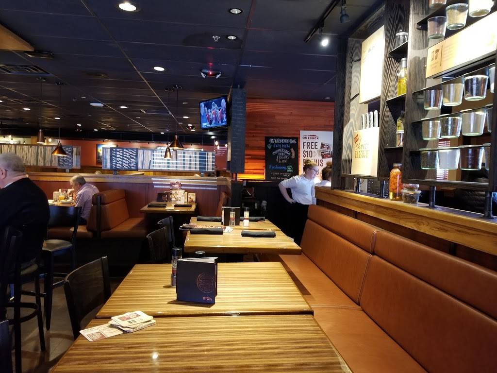 Outback Steakhouse | restaurant | 3173 Oak Valley Dr, Ann Arbor, MI 48103, USA | 7346627400 OR +1 734-662-7400