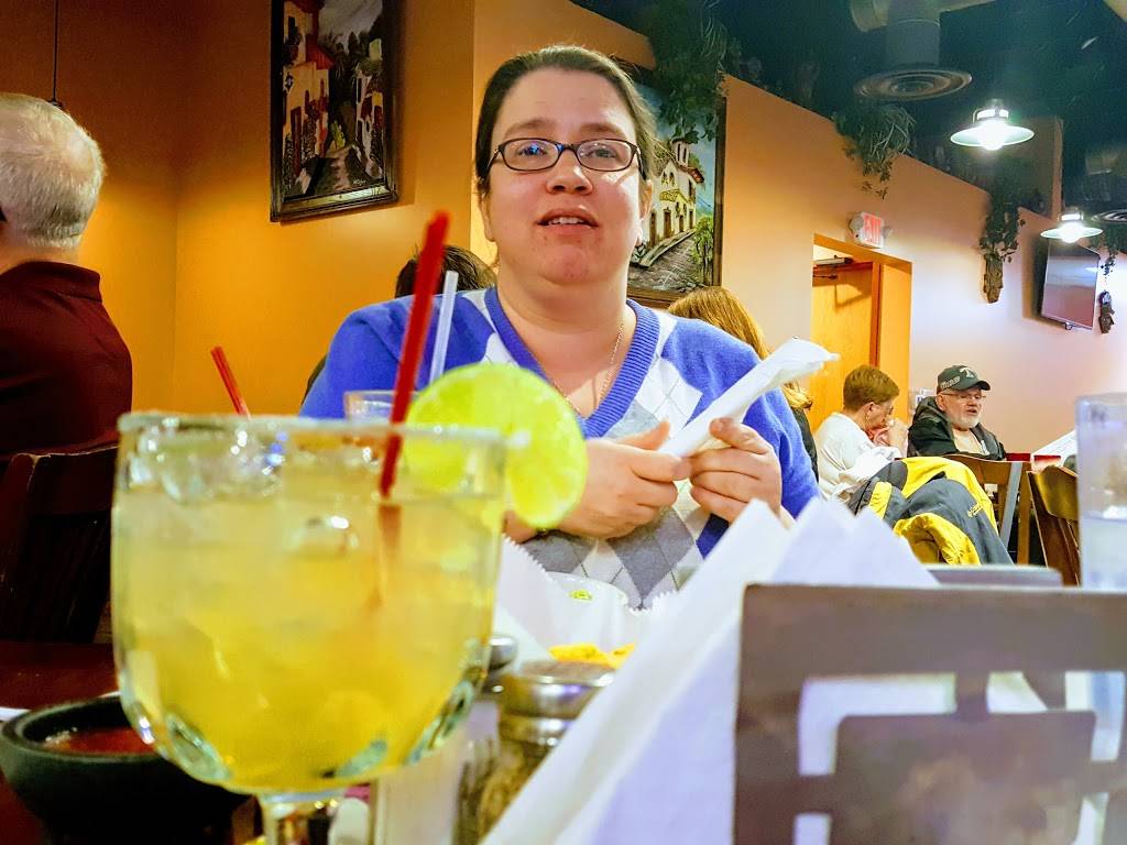 El Charro Mexican Restaurant | restaurant | 3816 Sutherland Ave, Knoxville, TN 37919, USA | 8655849807 OR +1 865-584-9807