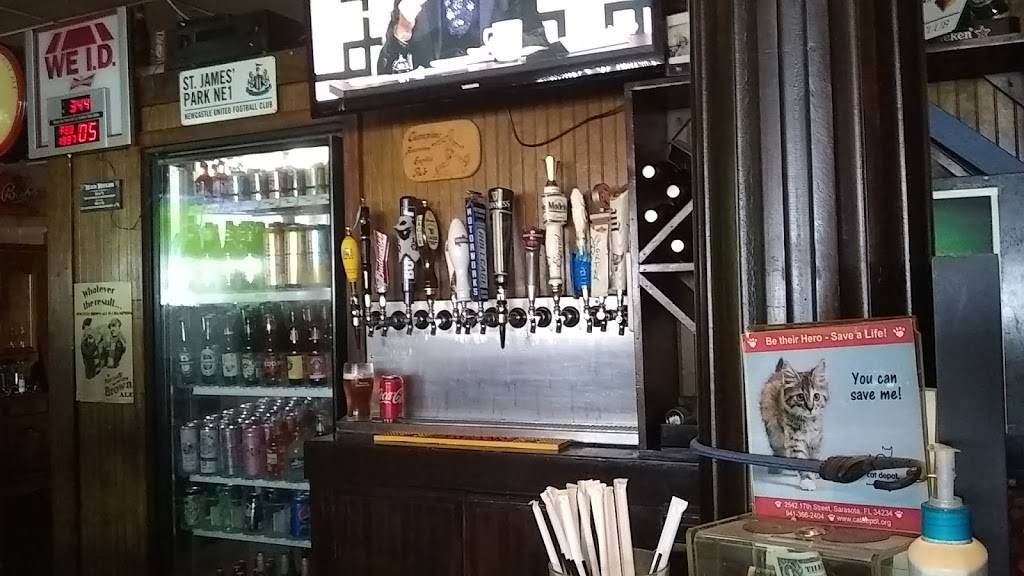 Champions Pub | restaurant | 3676 Webber St, Sarasota, FL 34232, USA | 9419277686 OR +1 941-927-7686