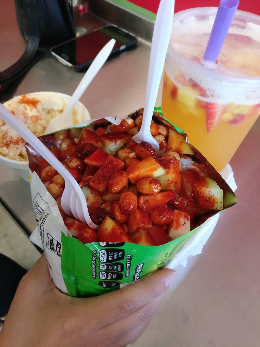 X-Tra Bionicos Allexis | restaurant | 1552 W Adams Blvd, Los Angeles, CA 90007, USA | 3237330032 OR +1 323-733-0032