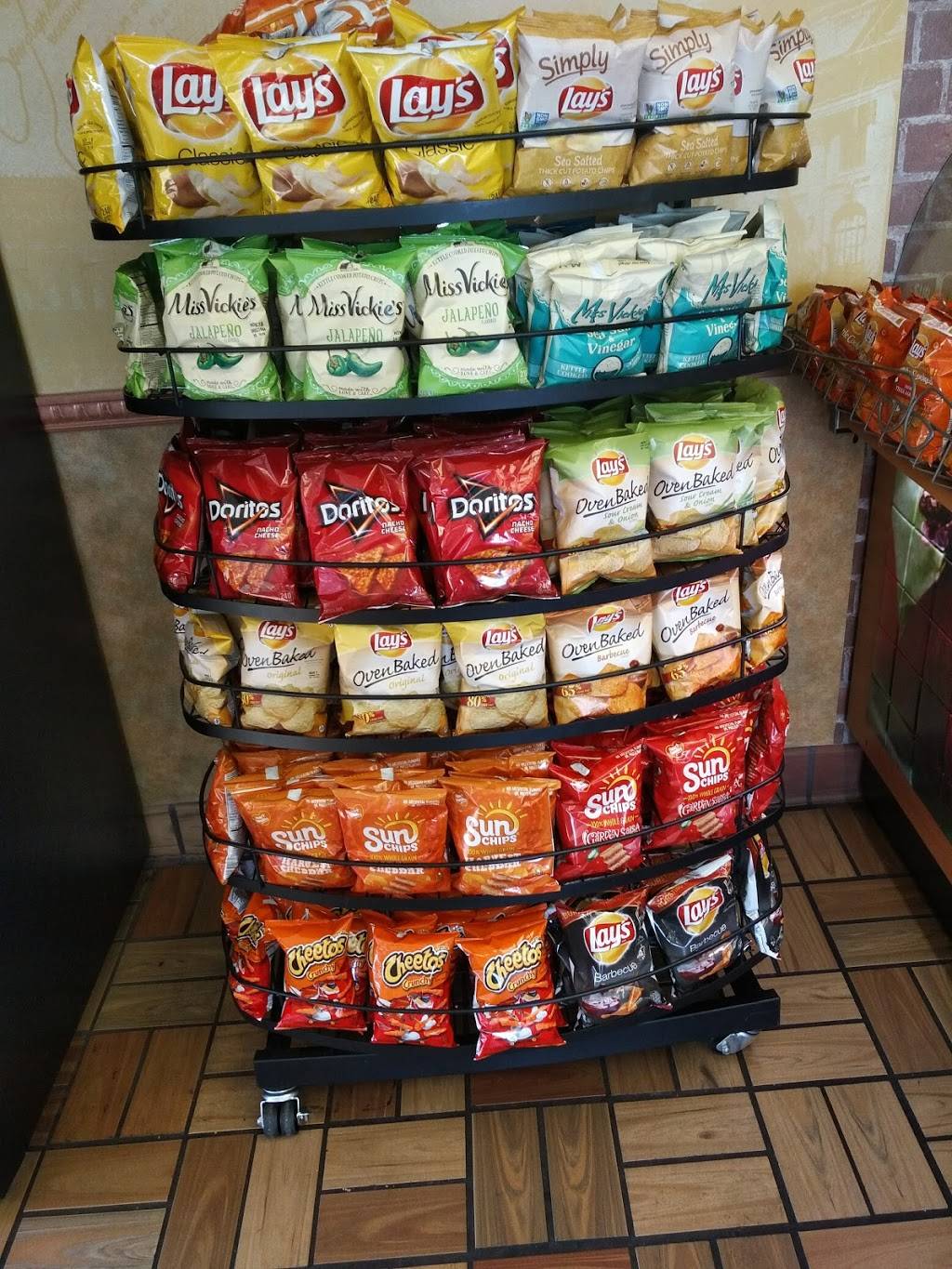 Subway | meal takeaway | 2129 Central Ave NW, Albuquerque, NM 87104, USA | 5052420366 OR +1 505-242-0366