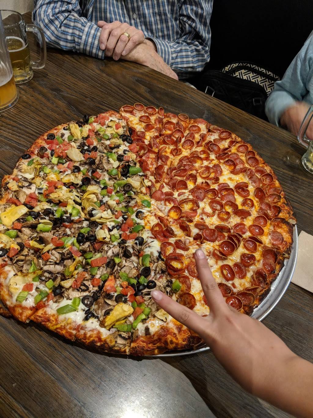 Mountain Mikes Pizza | meal delivery | 1724 Miramonte Ave, Mountain View, CA 94040, USA | 6509889090 OR +1 650-988-9090