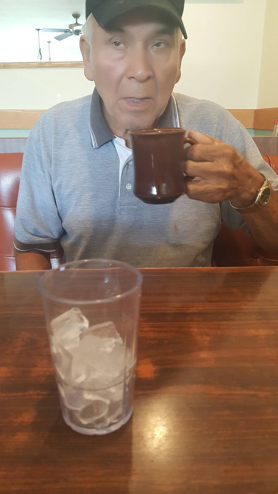 L & L Snack Shop | restaurant | 456 E Northwest Hwy, Des Plaines, IL 60016, USA | 8478036767 OR +1 847-803-6767