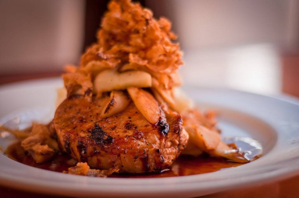 Old Town Pour House - Chicago | restaurant | 1419 N Wells St, Chicago, IL 60610, USA | 3124772800 OR +1 312-477-2800