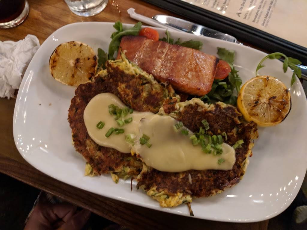 Trails Edge Brewing Company | restaurant | 20 Kansas St, Frankfort, IL 60423, USA | 8152772502 OR +1 815-277-2502