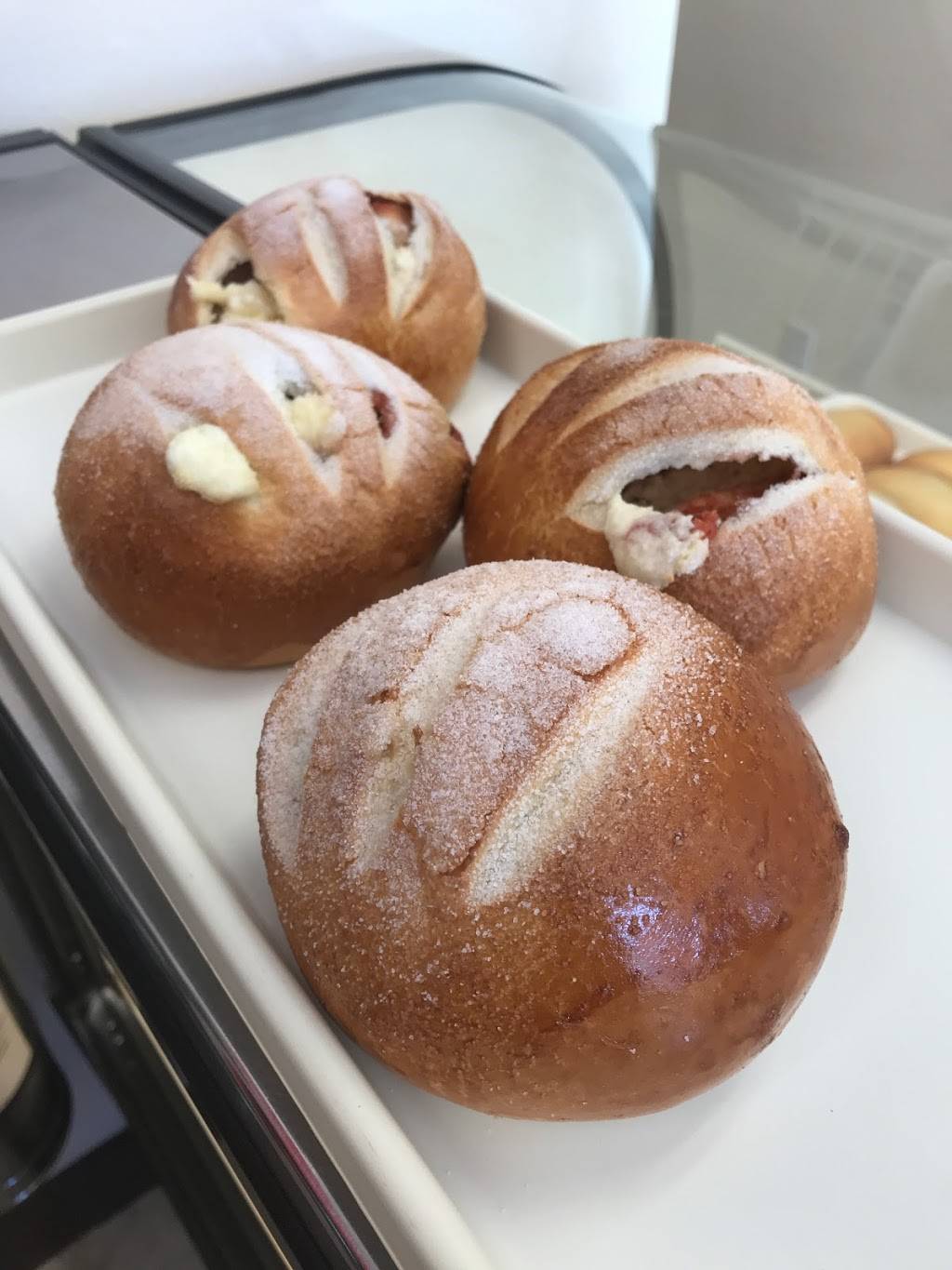 PARVA COLOMBIAN RESTAURANT-BAKERY-CAFÉ | restaurant | 220 W Lake Mary Blvd, Sanford, FL 32773, USA | 4076883702 OR +1 407-688-3702