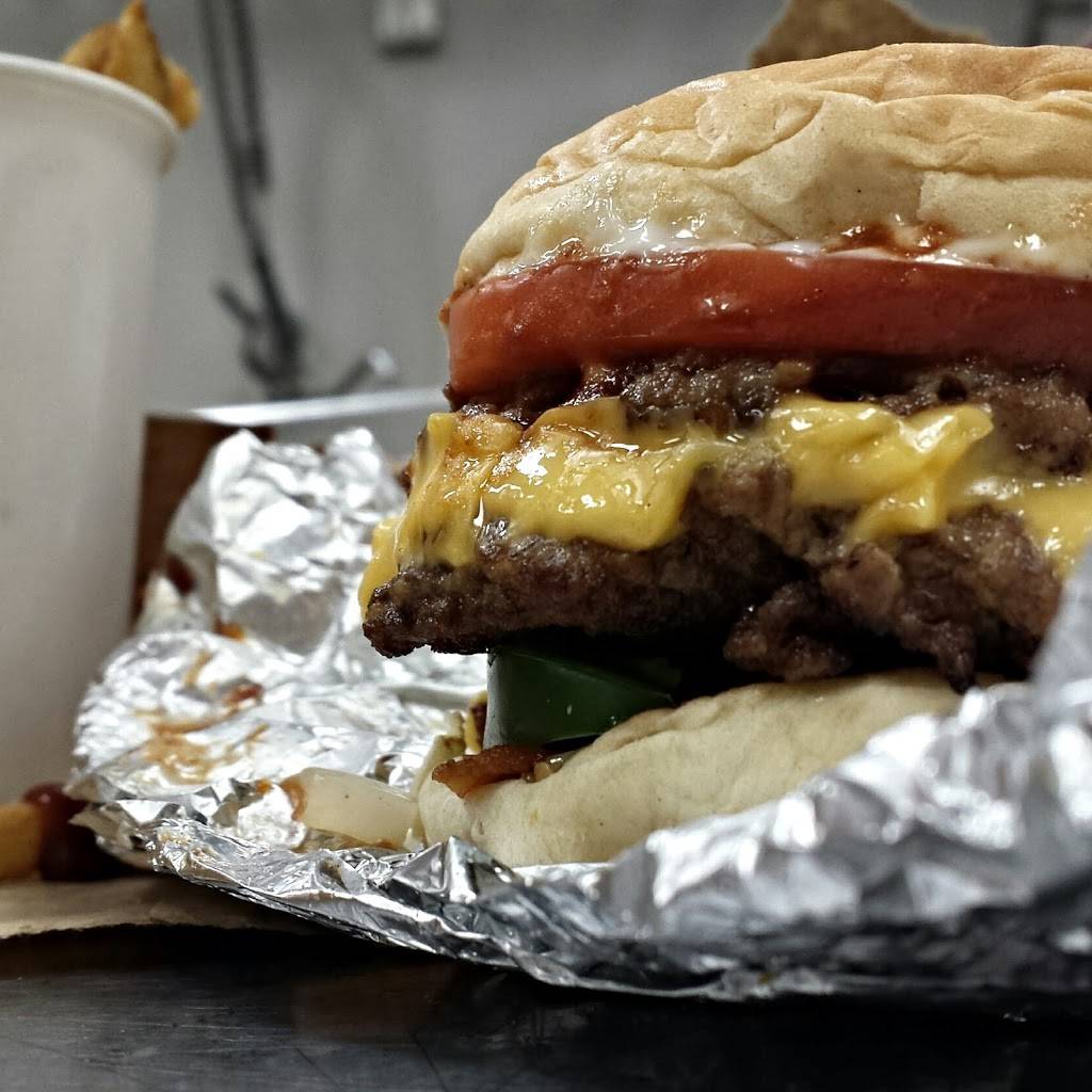Five Guys | meal takeaway | 43 Eastern Blvd N, Hagerstown, MD 21740, USA | 3017338148 OR +1 301-733-8148