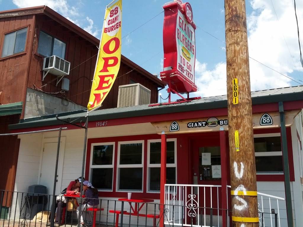 88 Giant Burgers To Go | restaurant | 19845 CA-88, Pine Grove, CA 95665, USA | 2092967277 OR +1 209-296-7277
