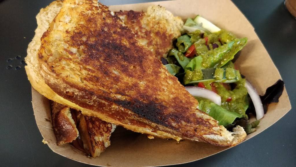 Farmacy Vegan Kitchen + Bakery | bakery | 803 N Tampa St, Tampa, FL 33602, USA | 7866811644 OR +1 786-681-1644