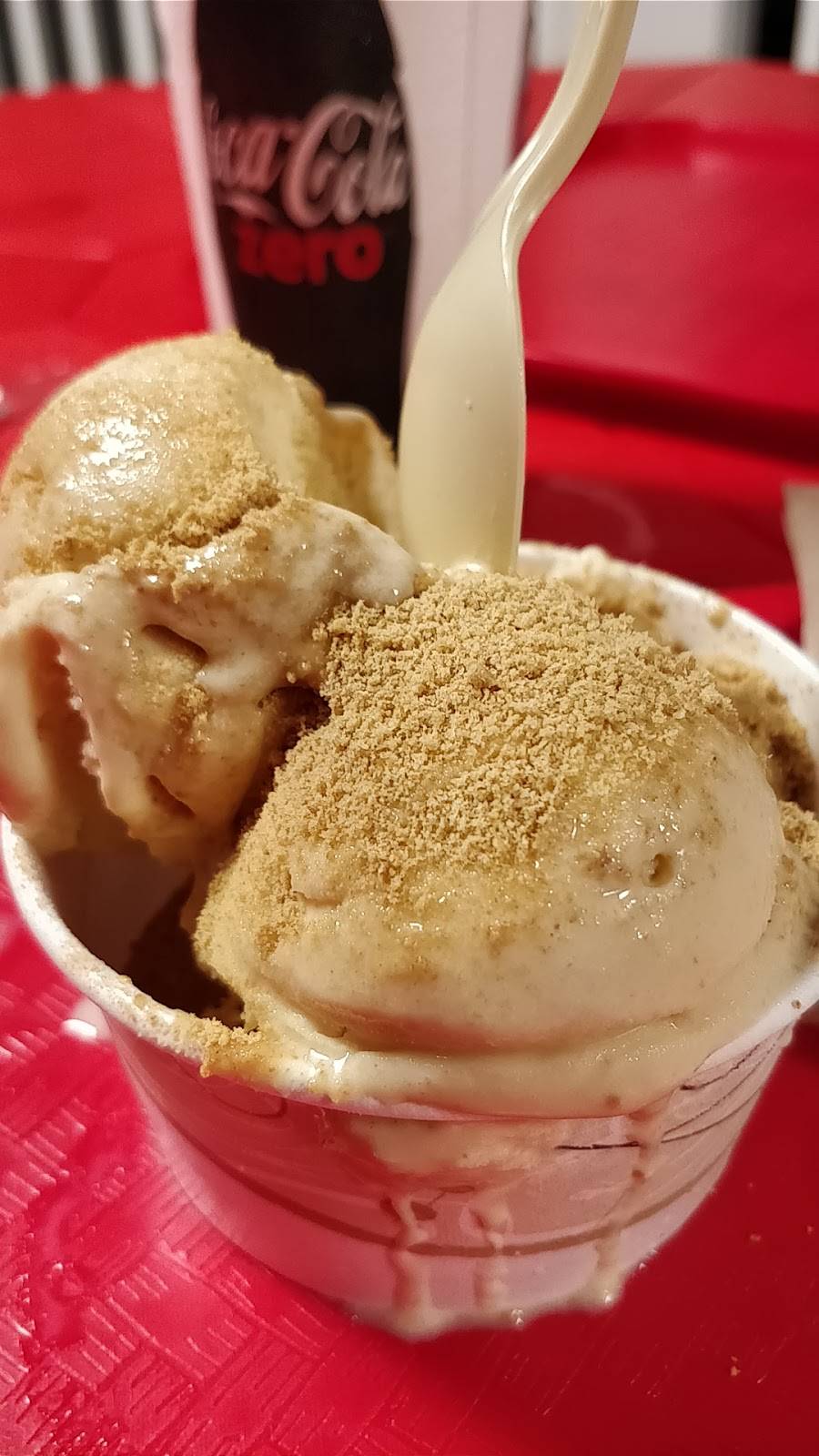 Red Barn Milk Company | restaurant | 392 NJ-31, Ringoes, NJ 08551, USA | 6094666455 OR +1 609-466-6455