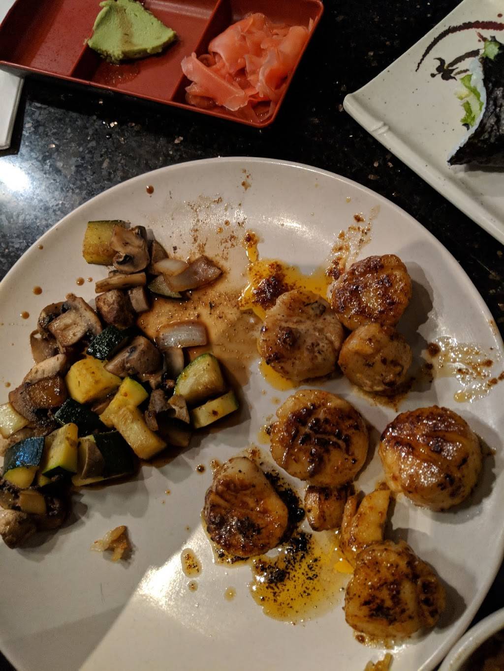 Pocket 8s Sushi & Grill | restaurant | 9 W Alexander Ave, Merced, CA 95348, USA | 2093840212 OR +1 209-384-0212