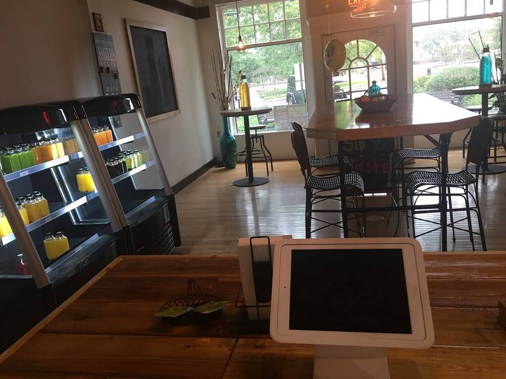 JuiceUp Coldpress Juice | restaurant | 13206 Shaker Square, Cleveland, OH 44120, USA | 2164047587 OR +1 216-404-7587