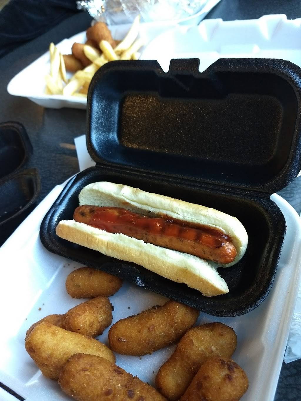 Cook Out | restaurant | 705 W Oglethorpe Hwy, Hinesville, GA 31313, USA | 9123321853 OR +1 912-332-1853