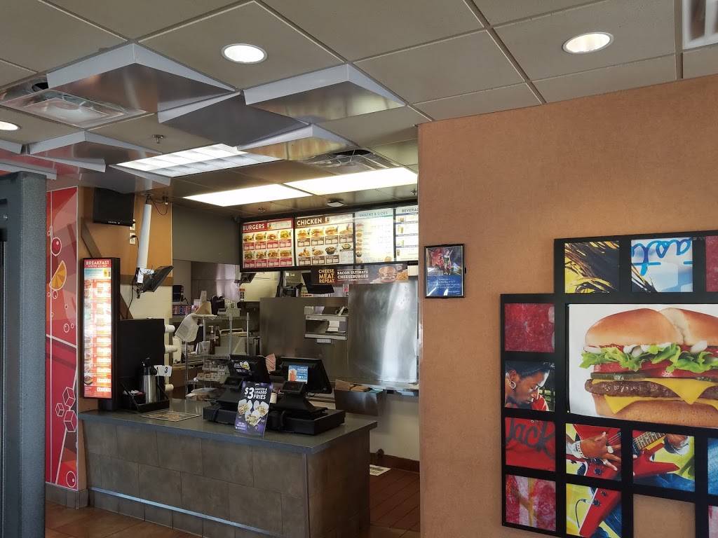 Jack in the Box | restaurant | 9530 E 22nd St, Tucson, AZ 85748, USA | 5207511881 OR +1 520-751-1881