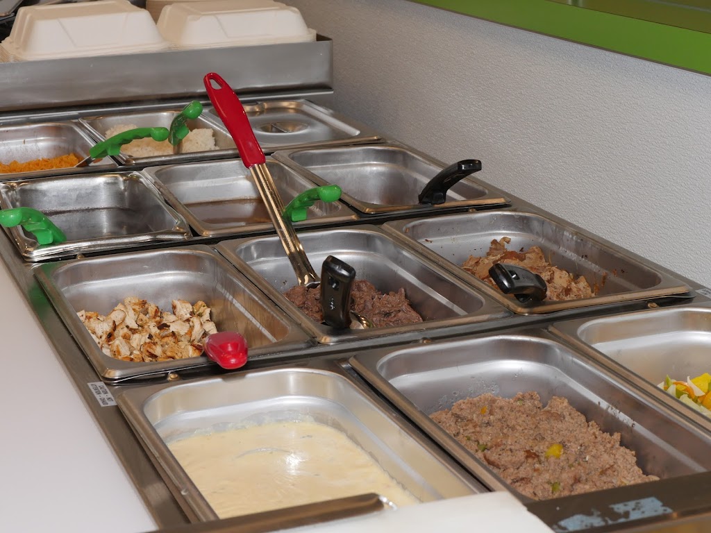 Britos Burrito | restaurant | 500 Cedar St, Monticello, MN 55362, USA | 7632721336 OR +1 763-272-1336