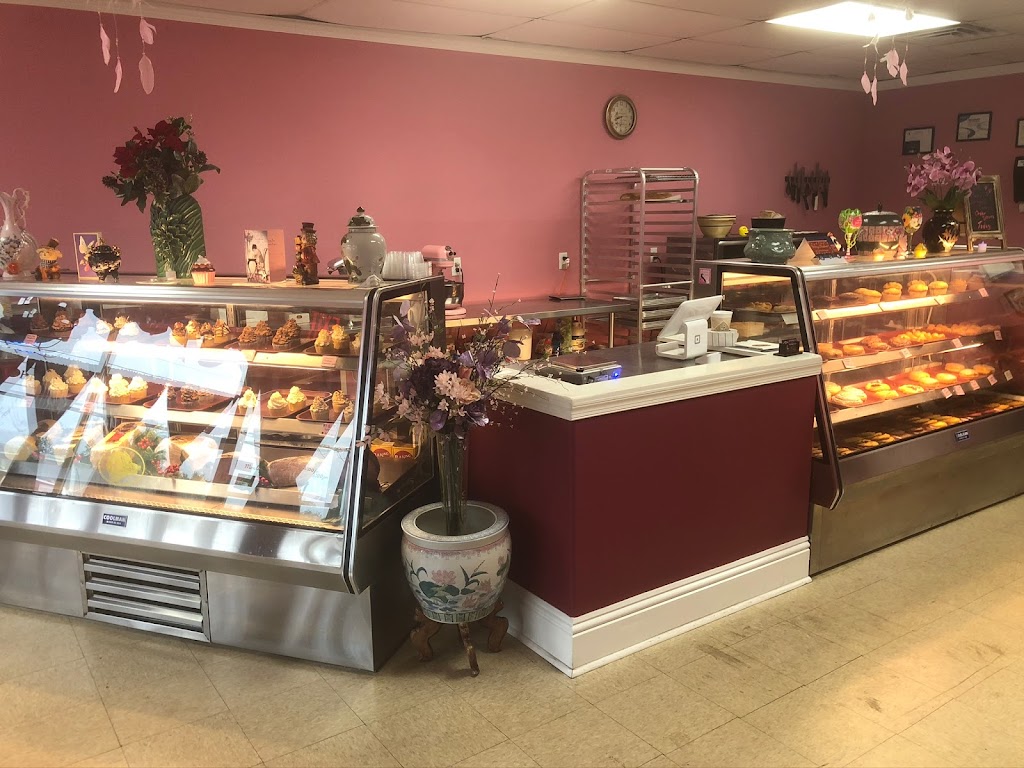 Sara’s Bakery Cafe | bakery | 1566 Hendricks Avenue On the corner of Hendricks and, Lasalle St, Jacksonville, FL 32207, USA | 9045539477 OR +1 904-553-9477