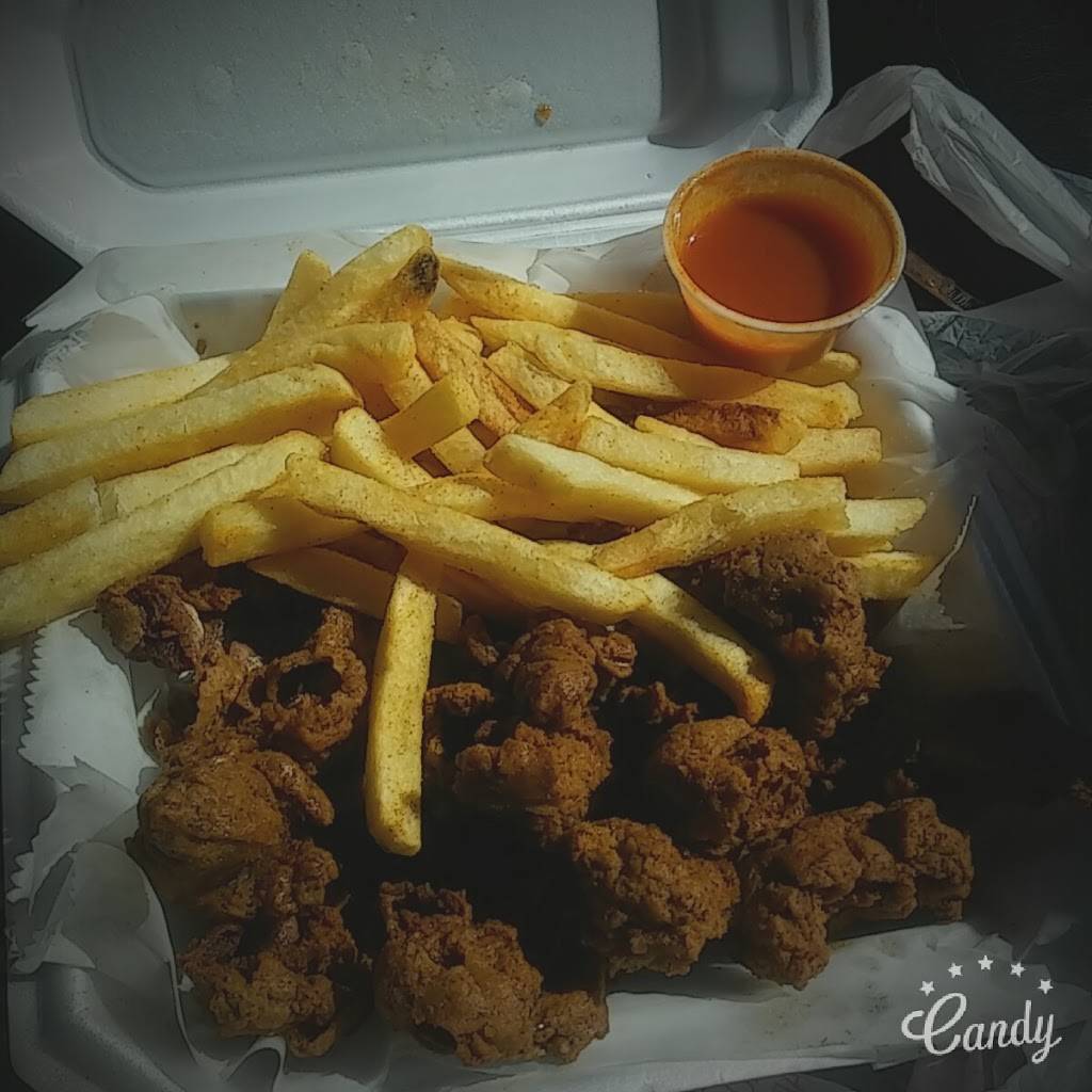 Buffalo Bills Wings & Things | restaurant | 7236 E Colfax Ave, Denver, CO 80220, USA | 3033937777 OR +1 303-393-7777