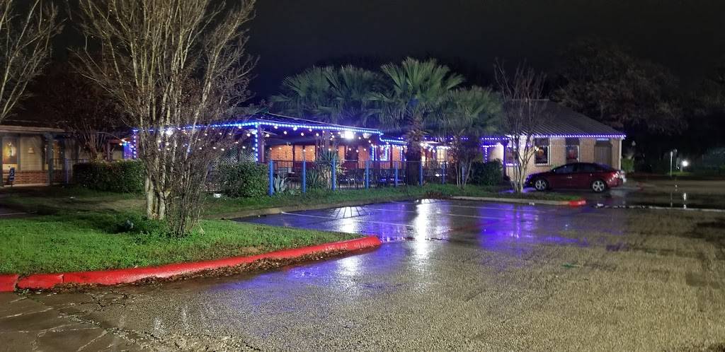 Luxor Indo/mex &sports Bar | restaurant | 1680 TX-121 BUS, Lewisville, TX 75067, USA | 4694643198 OR +1 469-464-3198