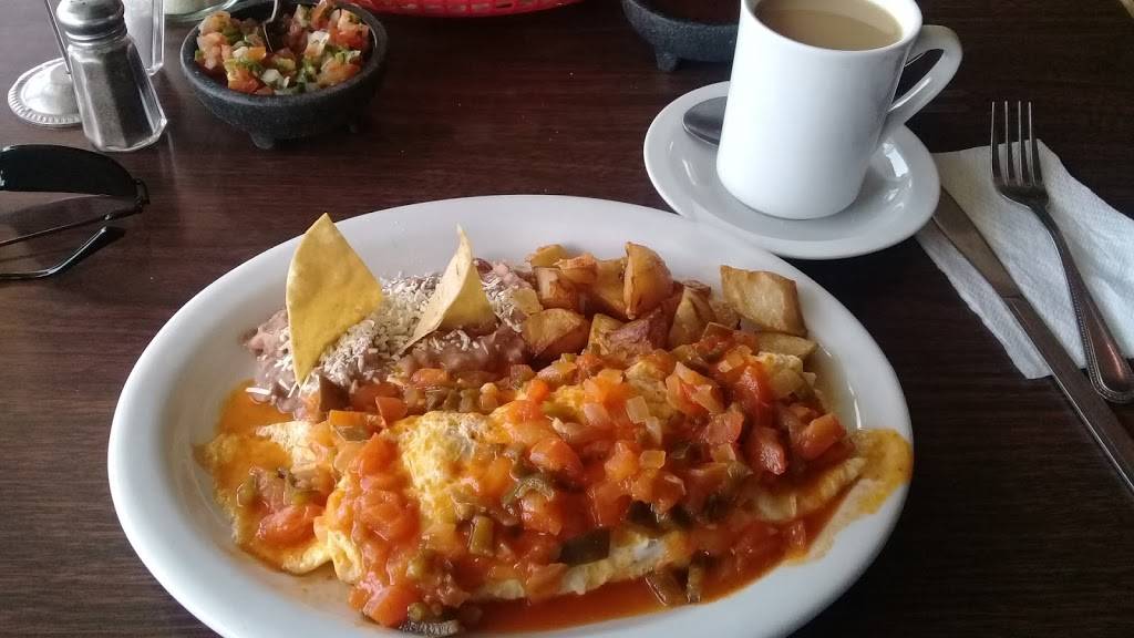 Restaurant Buenos Días | restaurant | Av de los Insurgentes 2120, Cerro Colorado, 22680 Tijuana, B.C., Mexico | 016646251590 OR +52 664 625 1590