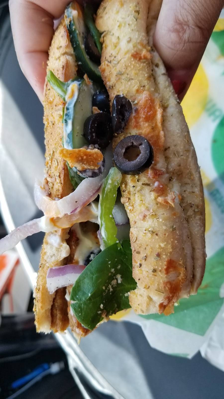 Subway | restaurant | Winchells Donuts/Subway, 600 E Warm Springs Rd #110, Las Vegas, NV 89119, USA | 7029142478 OR +1 702-914-2478