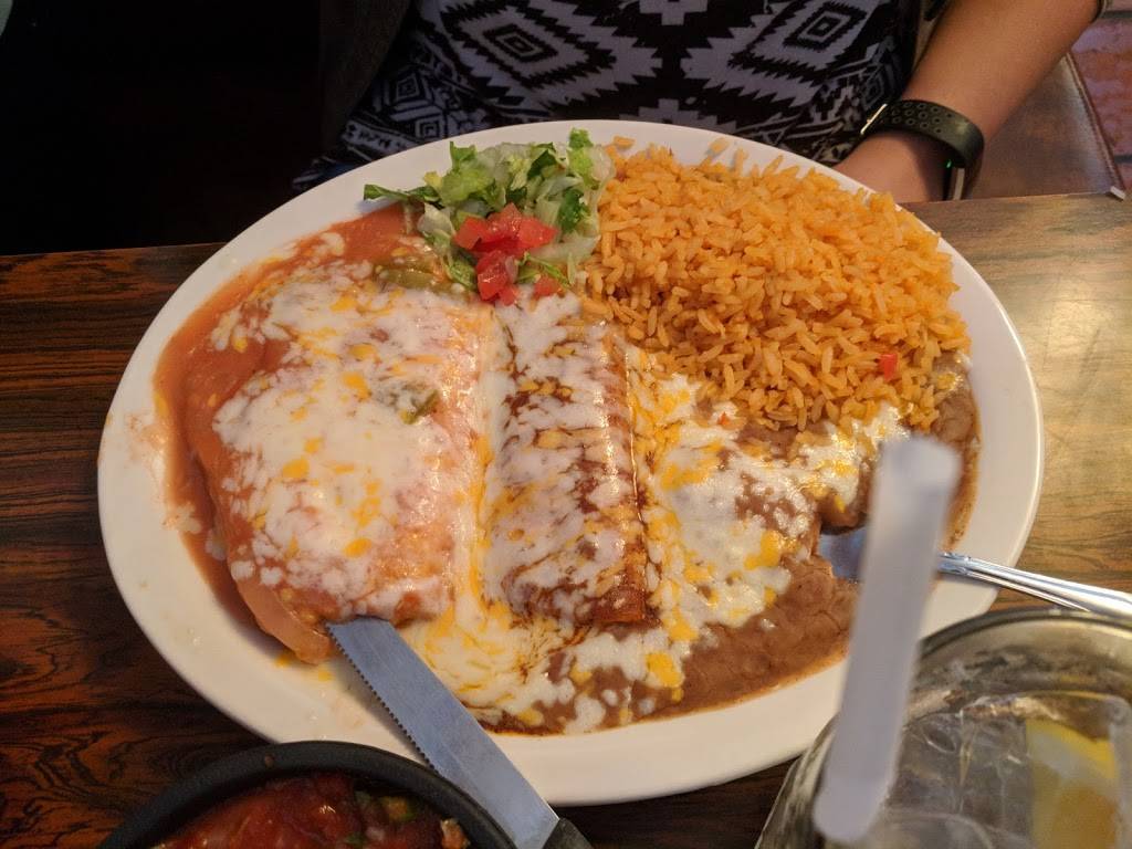 La Villa Mexican Food | restaurant | 15333 Crenshaw Blvd, Gardena, CA 90249, USA | 3106753393 OR +1 310-675-3393