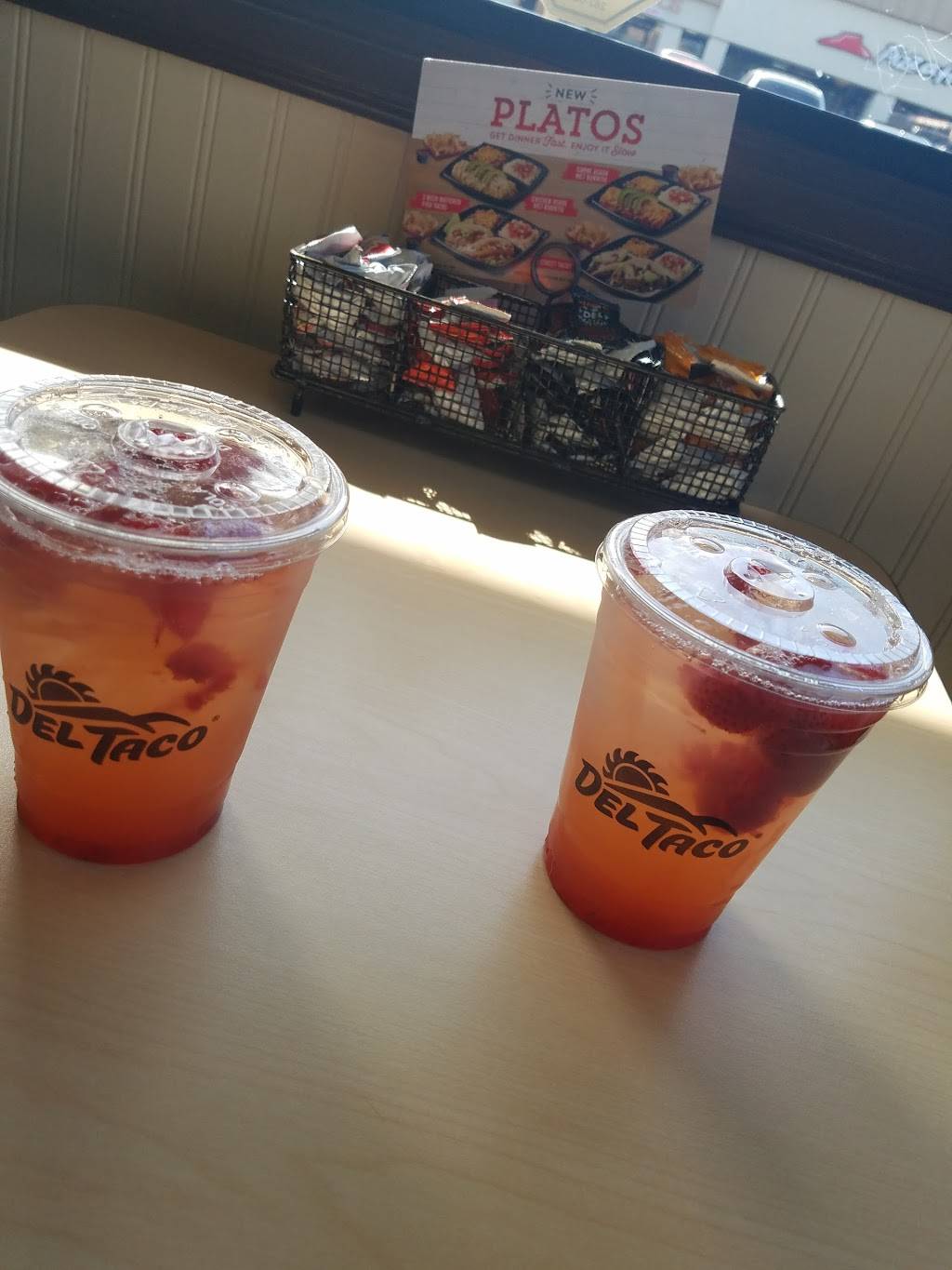 Del Taco | meal takeaway | 4740 La Sierra Ave, Riverside, CA 92505, USA | 9513520444 OR +1 951-352-0444