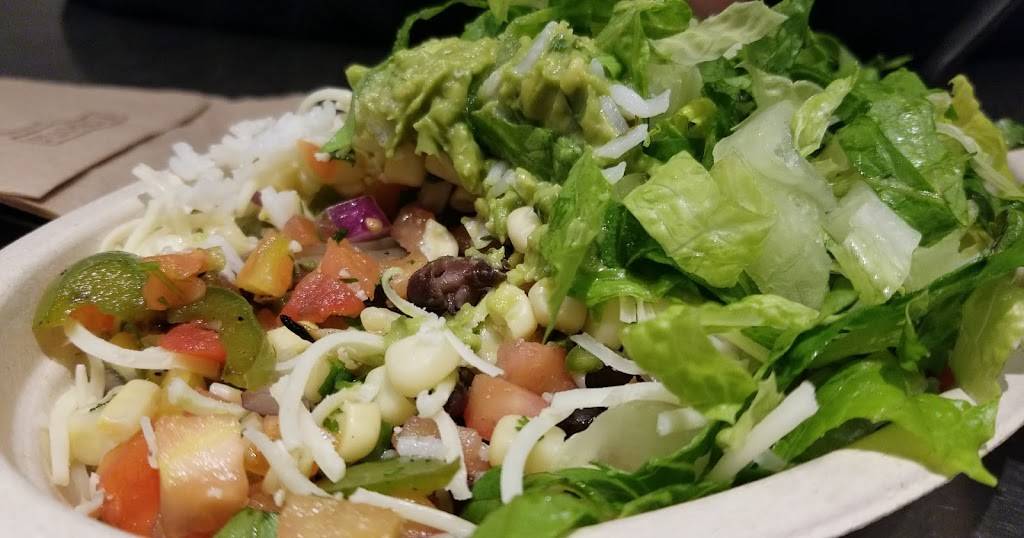 Chipotle Mexican Grill | restaurant | 23645 El Toro Rd, Lake Forest, CA 92630, USA | 9495871550 OR +1 949-587-1550