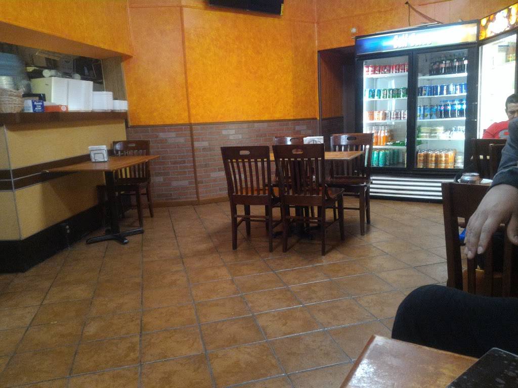 Mexican Grill La Guera | restaurant | 132 Garrett Rd, Upper Darby, PA 19082, USA | 6108037188 OR +1 610-803-7188