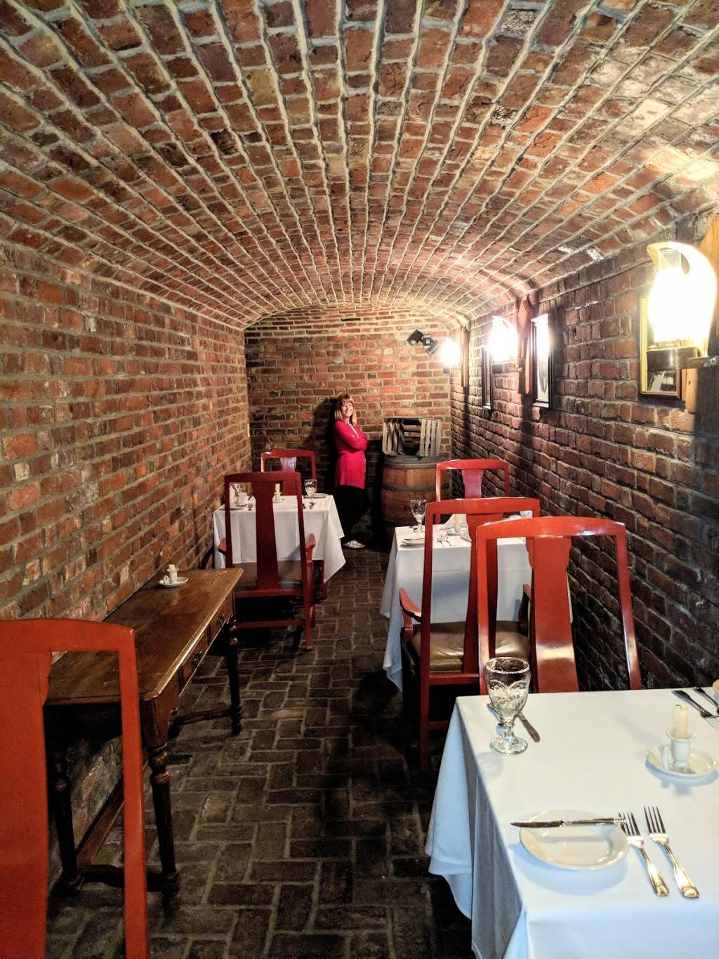 Spread Eagle Tavern & Inn | restaurant | 10150 Plymouth St, Hanoverton, OH 44423, USA | 3302231583 OR +1 330-223-1583