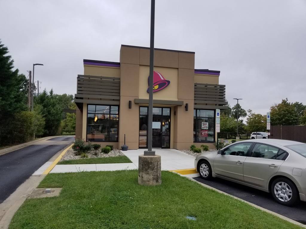 Taco Bell | meal takeaway | 13830 Georgia Ave, Silver Spring, MD 20906, USA | 3018719286 OR +1 301-871-9286