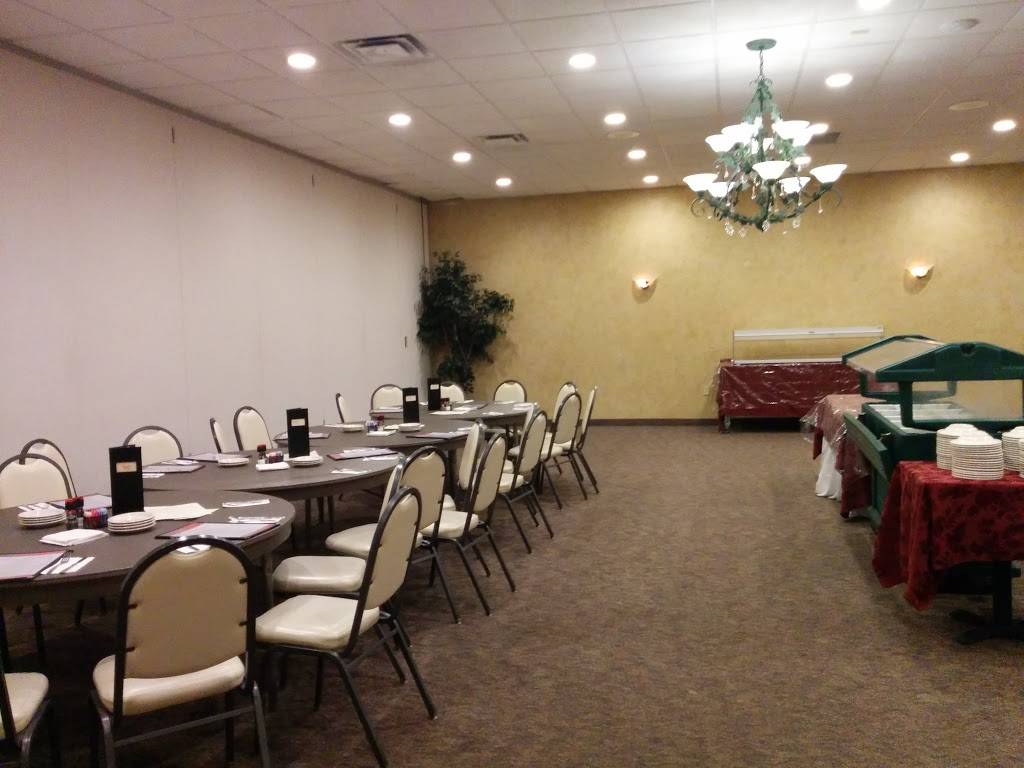 Giannillis II Restaurant & Lounge | restaurant | 4816 State St #30, Greensburg, PA 15601, USA | 7248325600 OR +1 724-832-5600