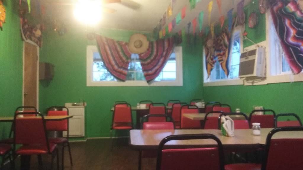 Tacos El Toluco | restaurant | 811 Cross Park, Henderson, TX 75654, USA | 9038542481 OR +1 903-854-2481