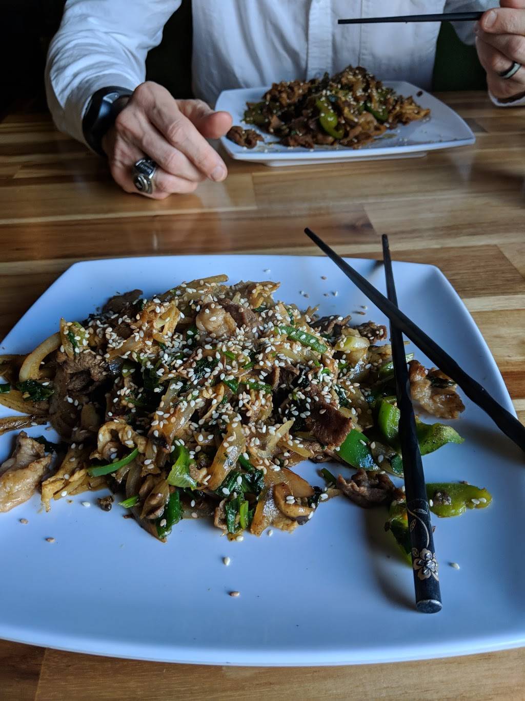 Big Grill Mongolian BBQ | restaurant | 28601 Marguerite Pkwy #1, Mission Viejo, CA 92692, USA | 9493645588 OR +1 949-364-5588