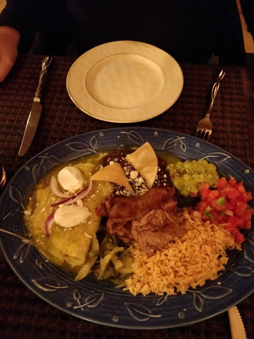 Cilantro | restaurant | 282 Derby St #1, Salem, MA 01970, USA | 9787459436 OR +1 978-745-9436