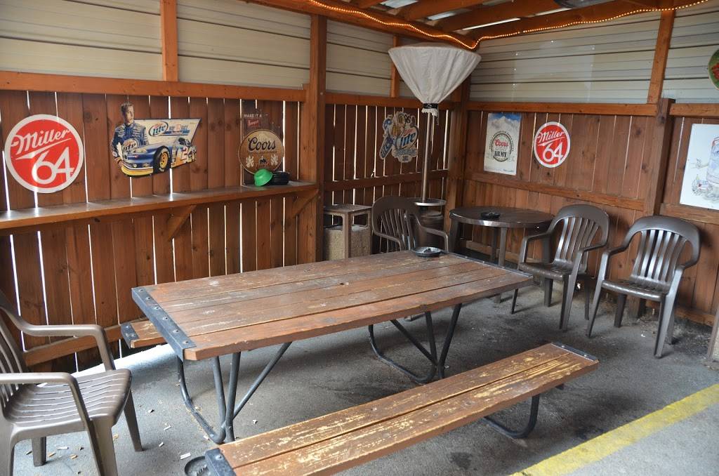 Dolphies Lounge | night club | 4646 Scottsville Rd, Bowling Green, KY 42104, USA | 2709042650 OR +1 270-904-2650