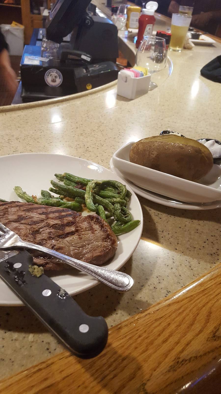 Applebees Grill + Bar | restaurant | 5301 Old Redwood Hwy N, Petaluma, CA 94954, USA | 7077920500 OR +1 707-792-0500