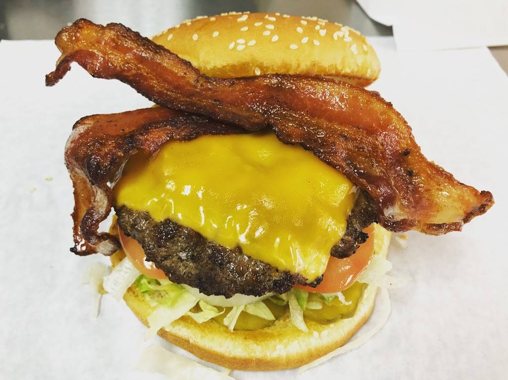 Burger Express | restaurant | 1630 Valwood Pkwy # 104, Carrollton, TX 75006, USA | 2148129923 OR +1 214-812-9923