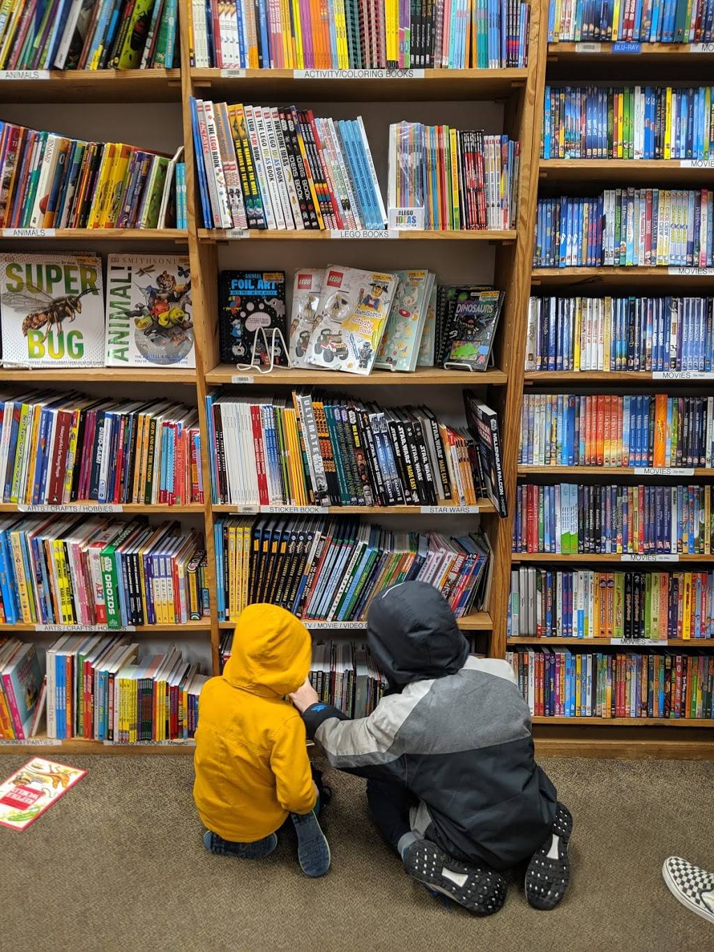 Apple Valley Square | shopping mall | 7500-7600 West, 150th St W, Apple Valley, MN 55124, USA | 6306452800 OR +1 630-645-2800