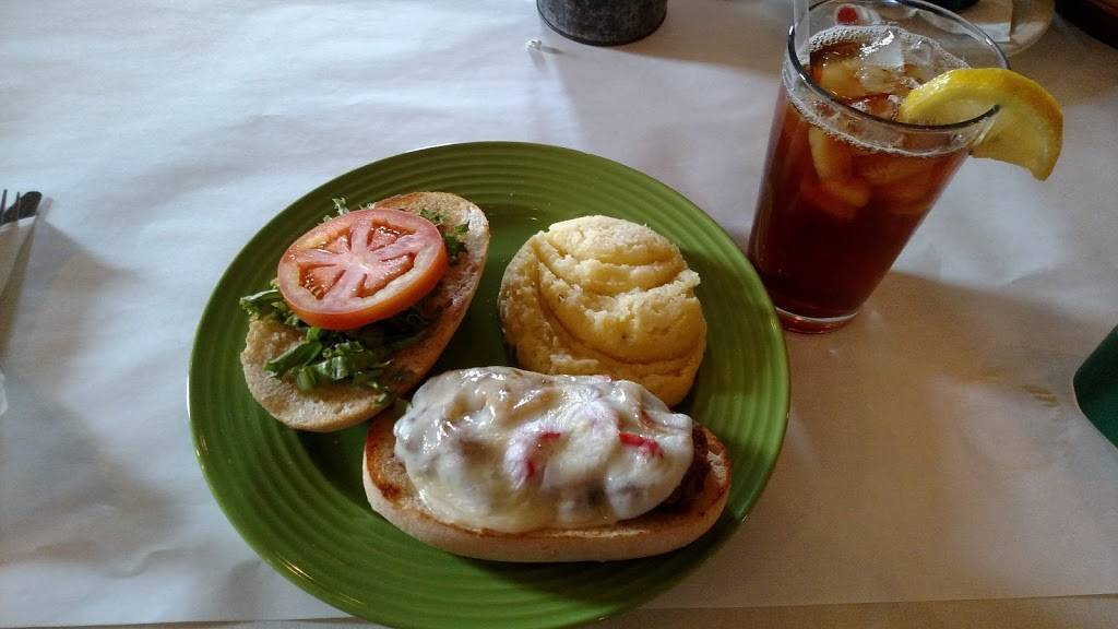 Red Rock Falls | restaurant | 664 PA-173, Slippery Rock, PA 16057, USA | 7244060806 OR +1 724-406-0806