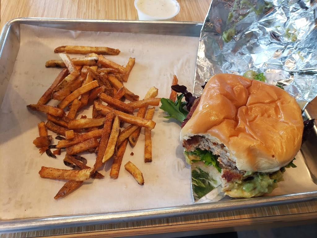 Hello Bistro - Monroeville | restaurant | 4100 William Penn Hwy, Monroeville, PA 15146, USA | 4123733200 OR +1 412-373-3200