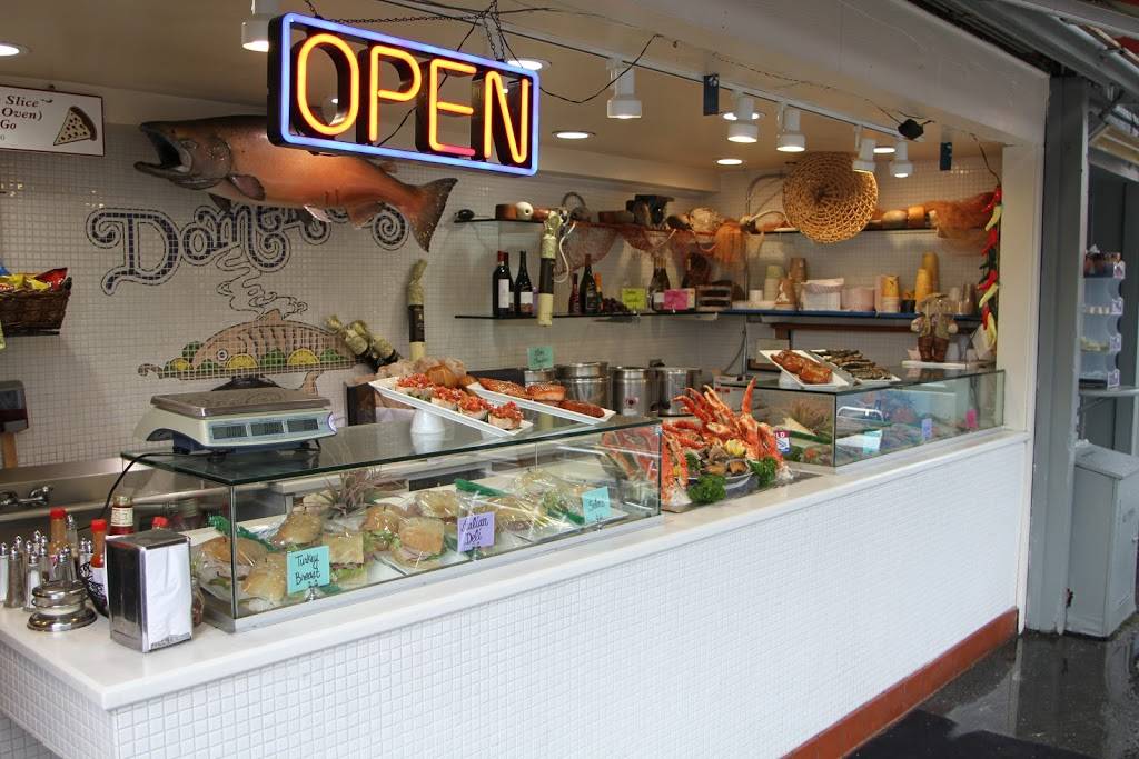 Domenicos on the Wharf | restaurant | 50 Fishermans Wharf #1, Monterey, CA 93940, USA | 8313723655 OR +1 831-372-3655